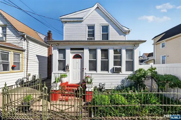 13 Sherman Place, Clifton, NJ 07011