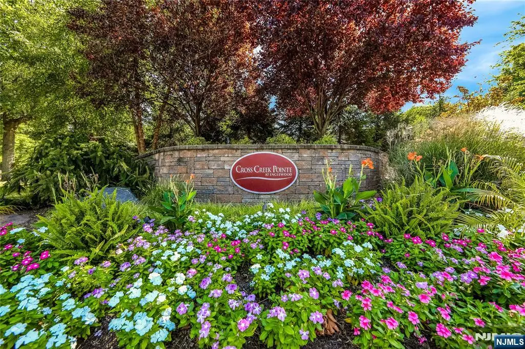 6 Markham Circle 6, Englewood, NJ 07631 - #1