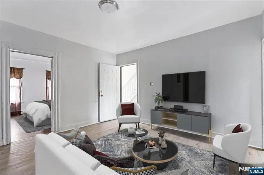 580 Hunterdon Street, Newark, NJ 07108 - #2