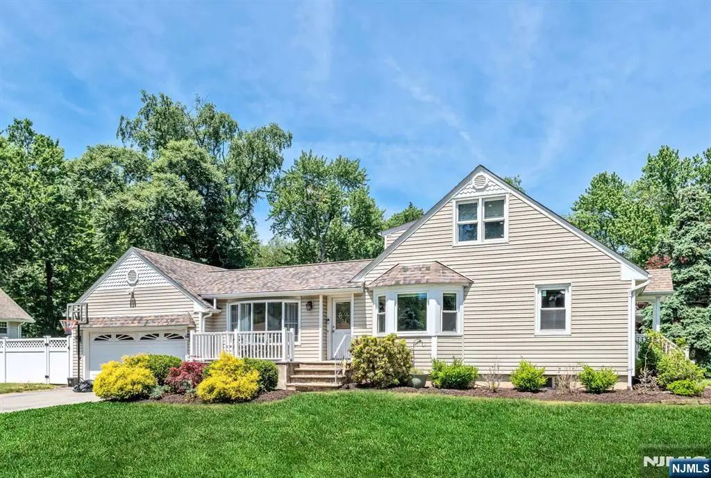 109 Greenwood Avenue, Pequannock, NJ 07440 - #1