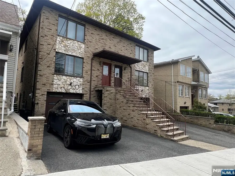 414 Lafayette Avenue, Cliffside Park, NJ 07010 - #2
