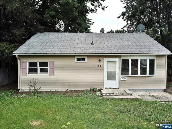 122 Dawes Highway, Pompton Lakes, NJ 07442