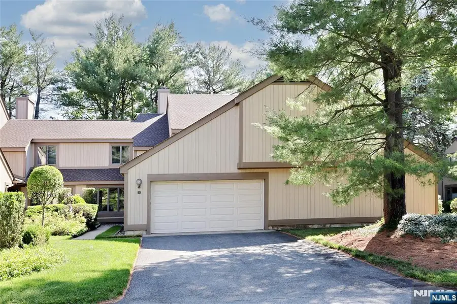 504 Aspen Lane 5042, Wyckoff, NJ 07481 - #2
