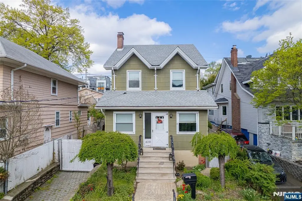 429 Palisade Avenue, Cliffside Park, NJ 07010 - #1