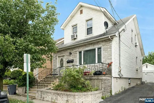 432 9th Street, Fairview, NJ 07022