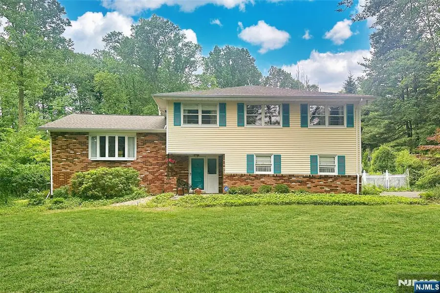 7 Southwood Drive, Parsippany Troy Hills, NJ 07950 - #3