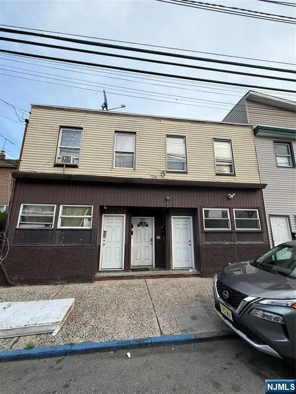 390 Totowa Avenue, Paterson, NJ 07502 - #1