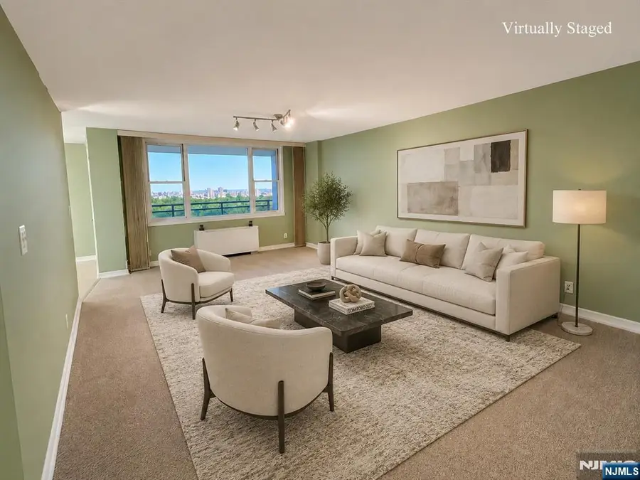 2200 N Central Road 10G, Fort Lee, NJ 07024 - #3