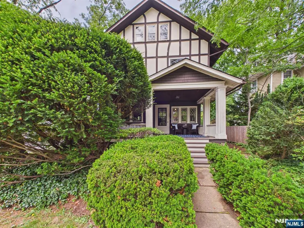 41 Randolph Place, Ridgewood, NJ 07450 - #1
