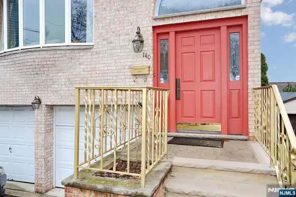 140 Prospect Street, Hasbrouck Heights, NJ 07604