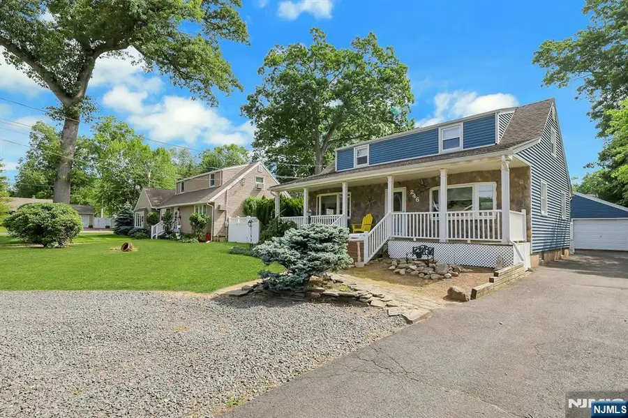 246 Highland Avenue, River Vale, NJ 07675 - #3