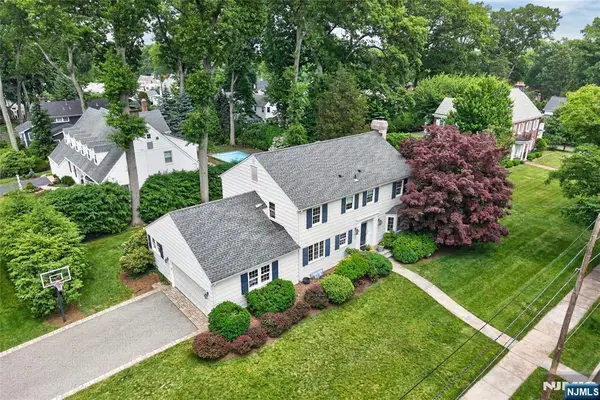 241 Avondale Road, Ridgewood, NJ 07450