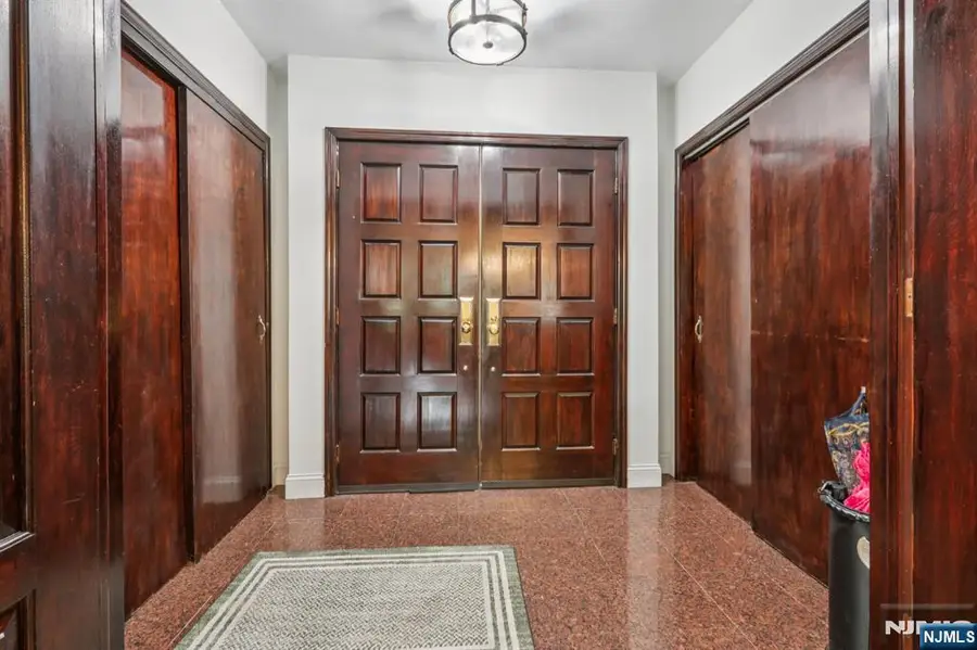 1060 Briar Way, Fort Lee, NJ 07024 - #3