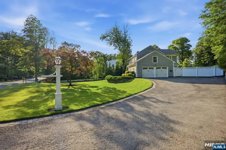 62 Fells Road, Verona, NJ 07044 - #3