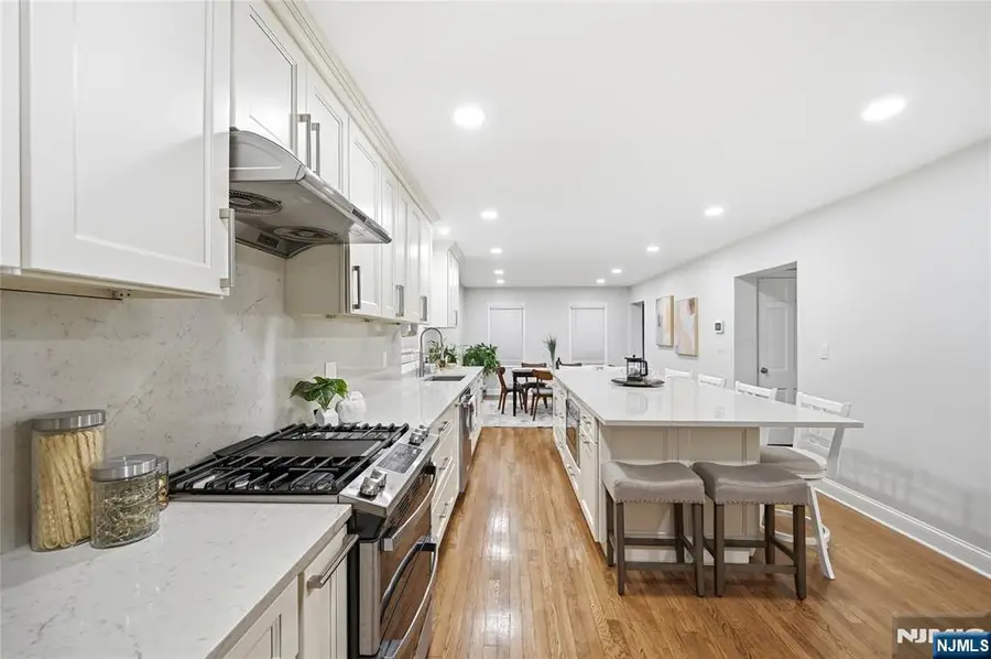 48 W Cedar Street, Livingston, NJ 07039 - #3