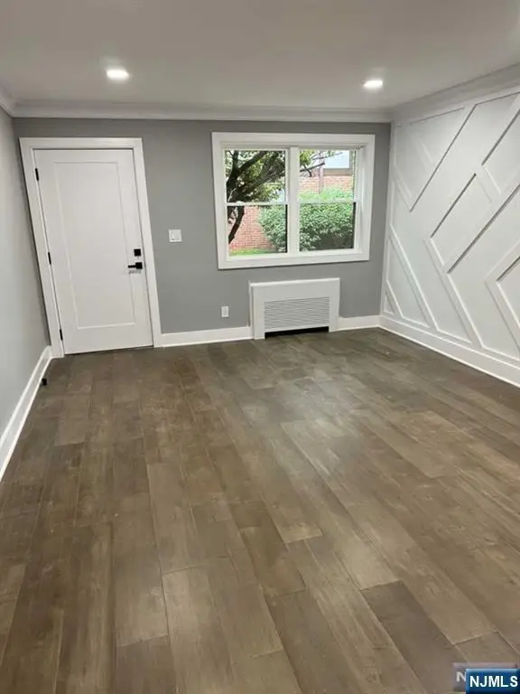 520 Broad Avenue 5, Englewood, NJ 07631