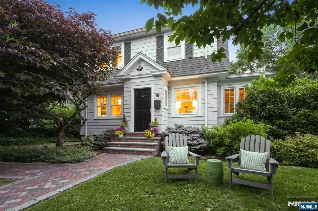 20 Euclid Place, Montclair, NJ 07042 - #1