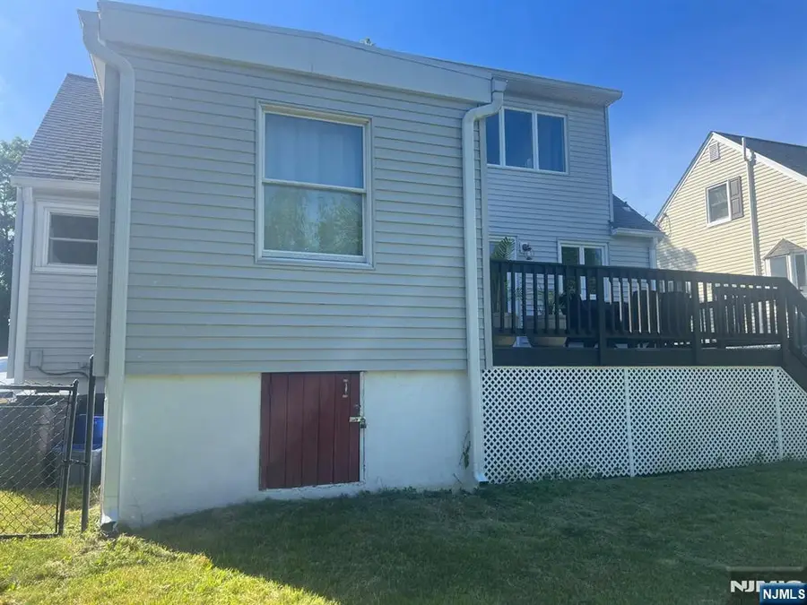 6 Cedar Street, Pompton Lakes, NJ 07442 - #2