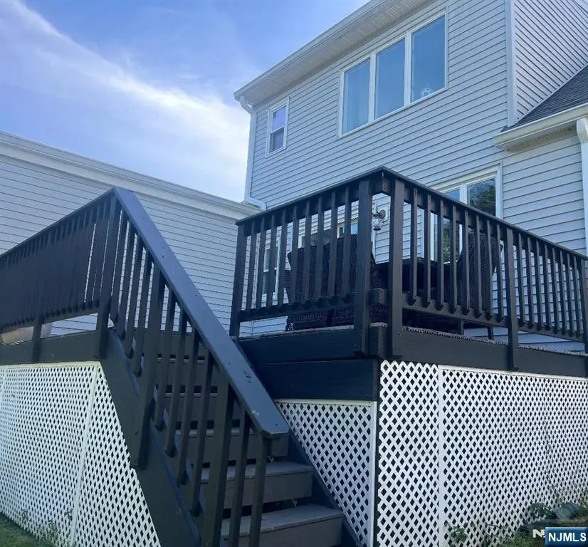6 Cedar Street, Pompton Lakes, NJ 07442 - #3