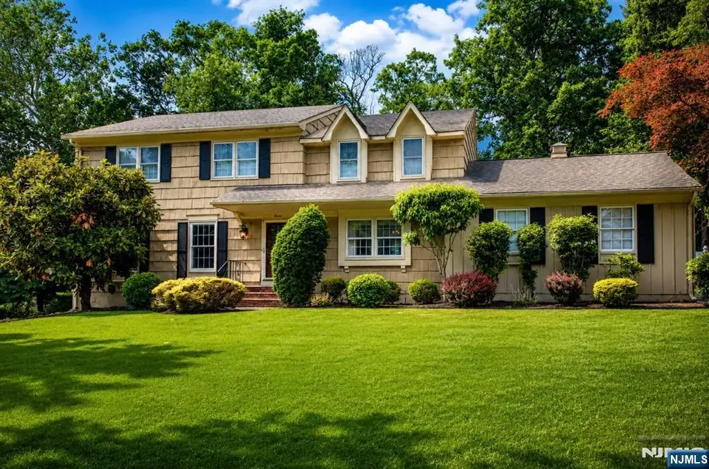 7 Natalie, West Caldwell, NJ 07006 - #1