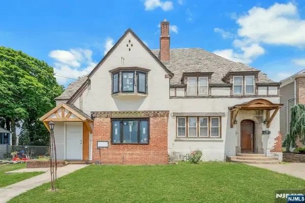 541 Page Avenue, Lyndhurst, NJ 07071