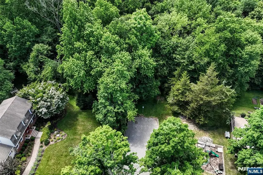 7 Monroe Drive, Mahwah, NJ 07430 - #3