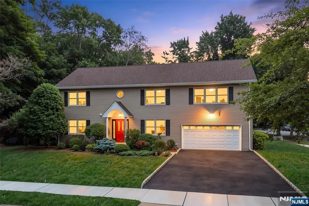 720 Maxwell Place, Ridgewood, NJ 07450 - #1