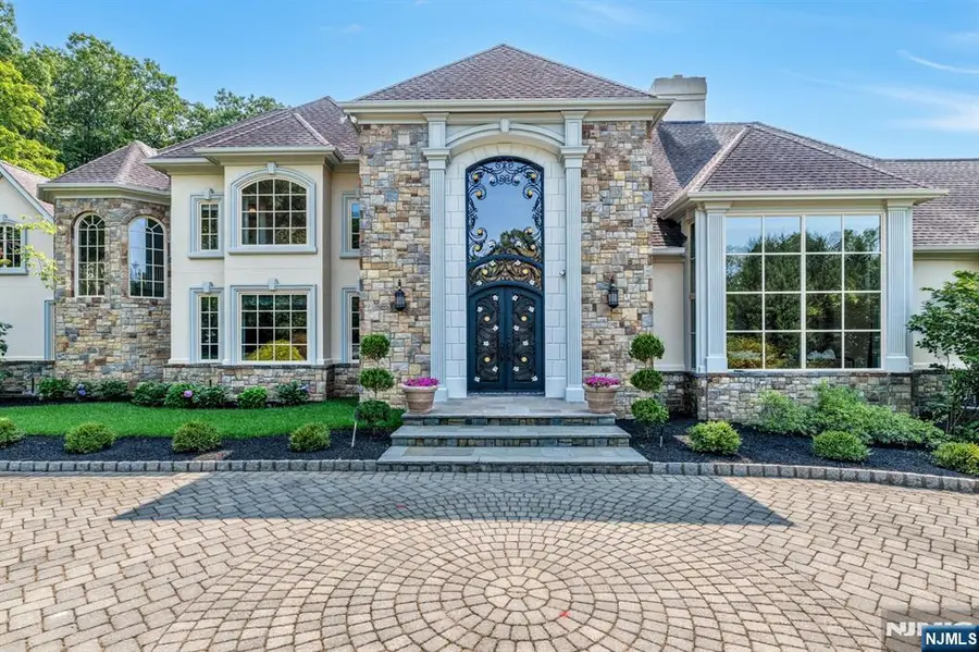 23 Hunter Ridge, Woodcliff Lake, NJ 07677 - #3