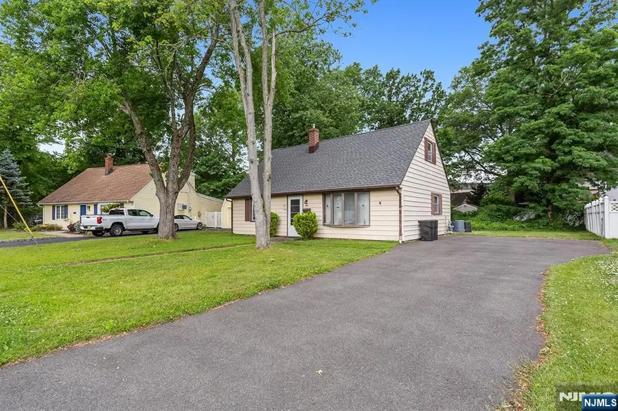 44 Bergen Drive, Little Falls, NJ 07424 - #2