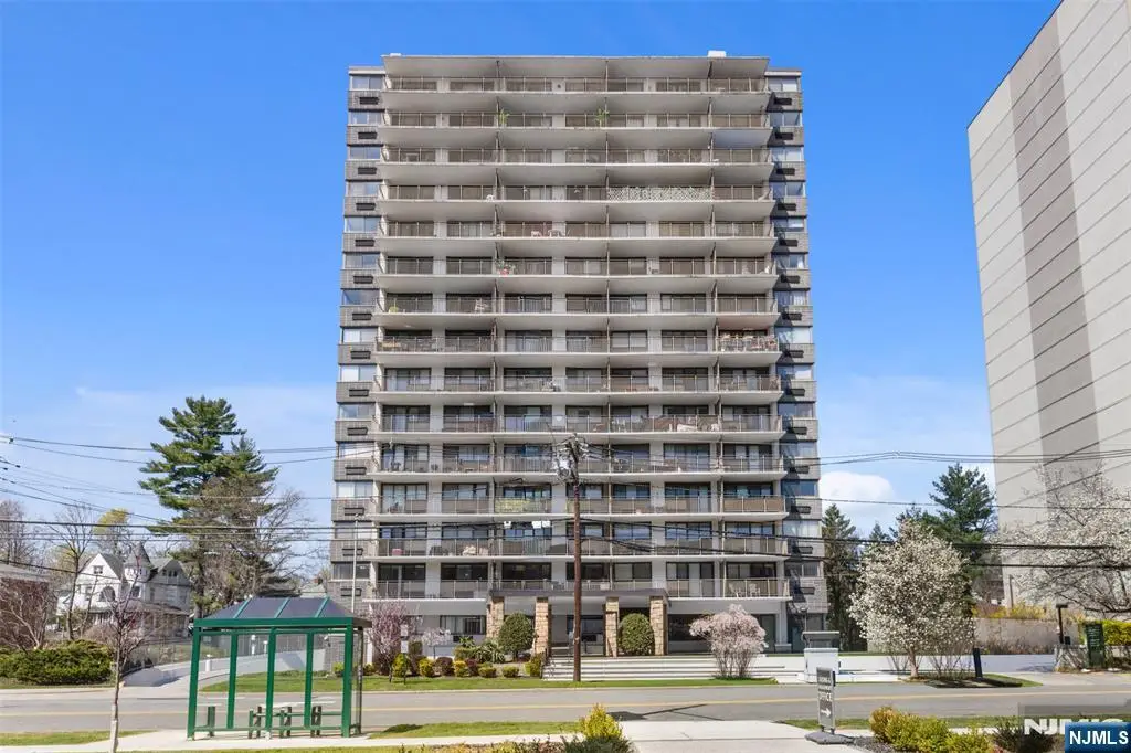 235 Prospect Avenue 2B, Hackensack, NJ 07601 - #1