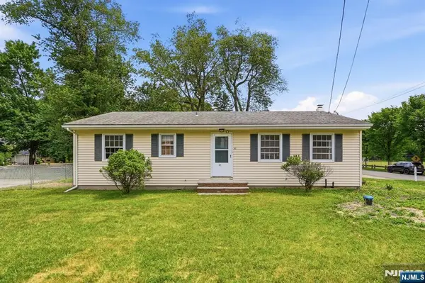427 Warwick Turnpike, West Milford, NJ 07421