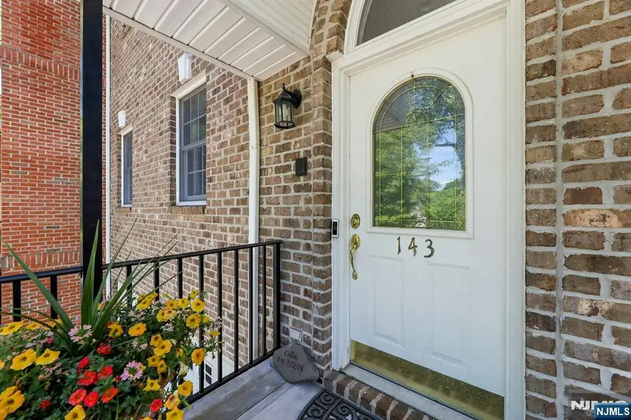 143 Stonegate Trail 44, Cresskill, NJ 07626 - #2