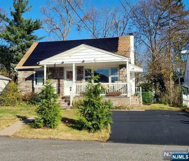 15 Brook Street, Mahwah, NJ 07430 - #1