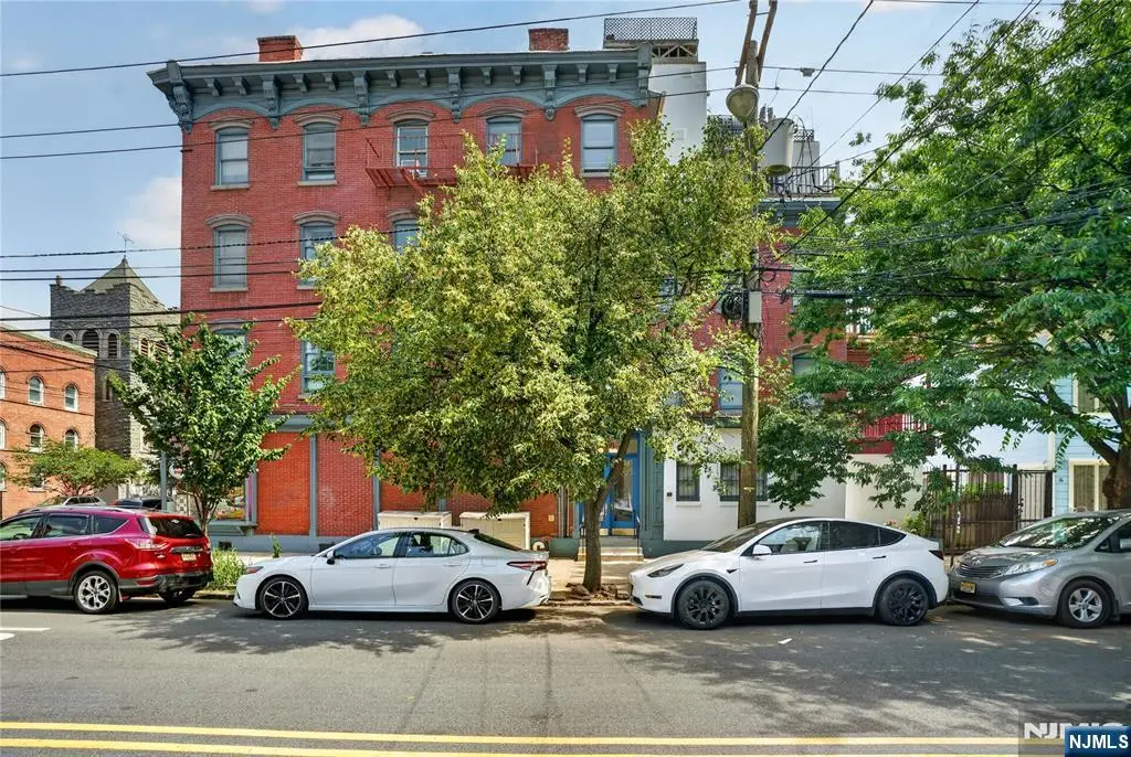440 Jersey Avenue 202, Jersey City, NJ 07302 - #1