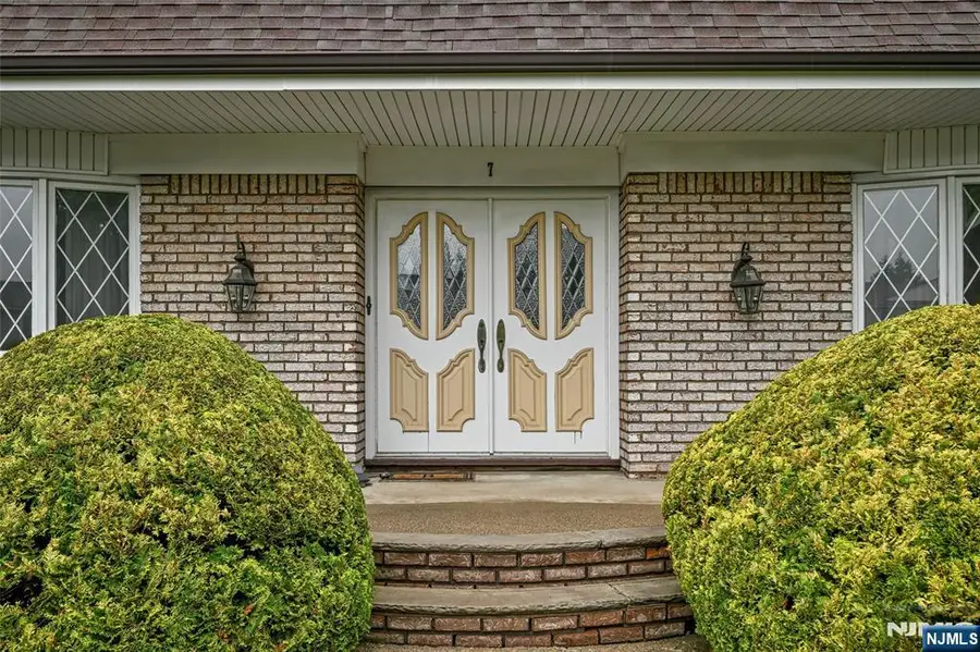 7 Glendale Lane, Fairfield, NJ 07004 - #3
