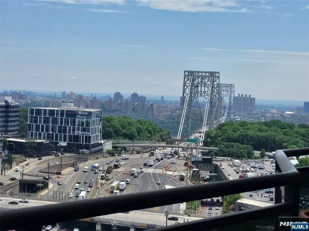 2077 Center 21G, Fort Lee, NJ 07024 - #1