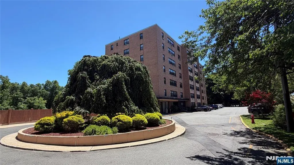 2348 Linwood Avenue 6O, Fort Lee, NJ 07024 - #1