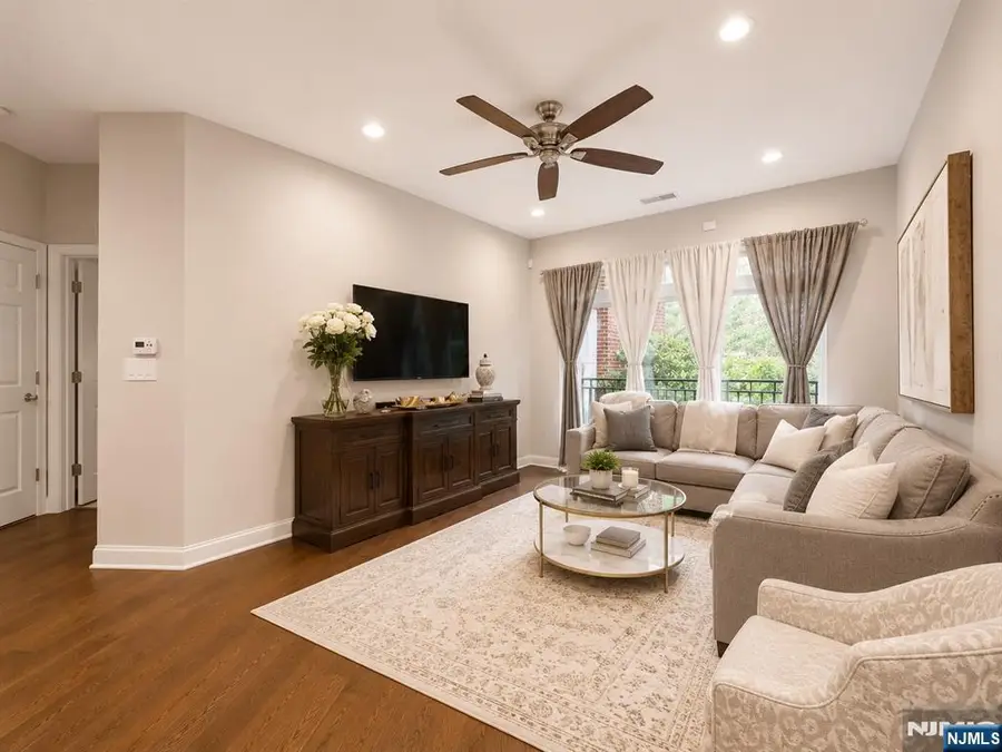1123 Riverview Avenue 123, Englewood, NJ 07631 - #3