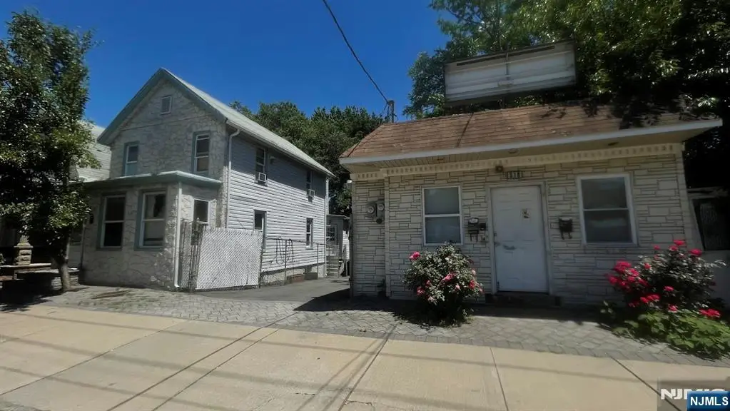318-320 Cortlandt Street, Belleville, NJ 07109 - #1
