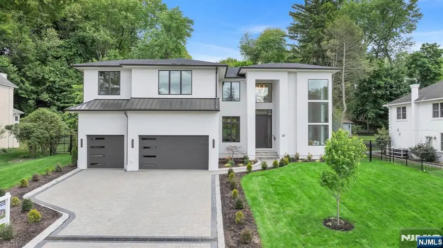 61 Macarthur Avenue, Closter, NJ 07624 - #2