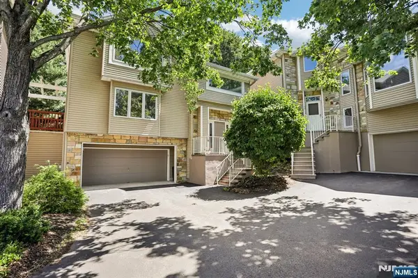 70 Clarken Drive 232, West Orange, NJ 07052