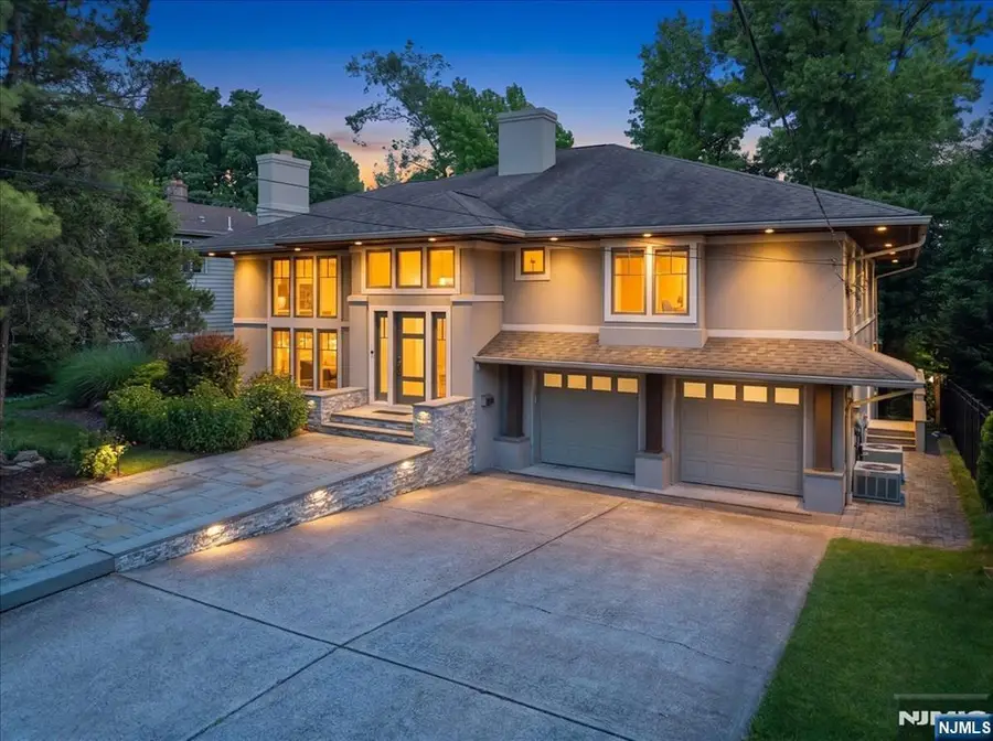 130 Van Nostrand Avenue, Englewood Cliffs, NJ 07632 - #3