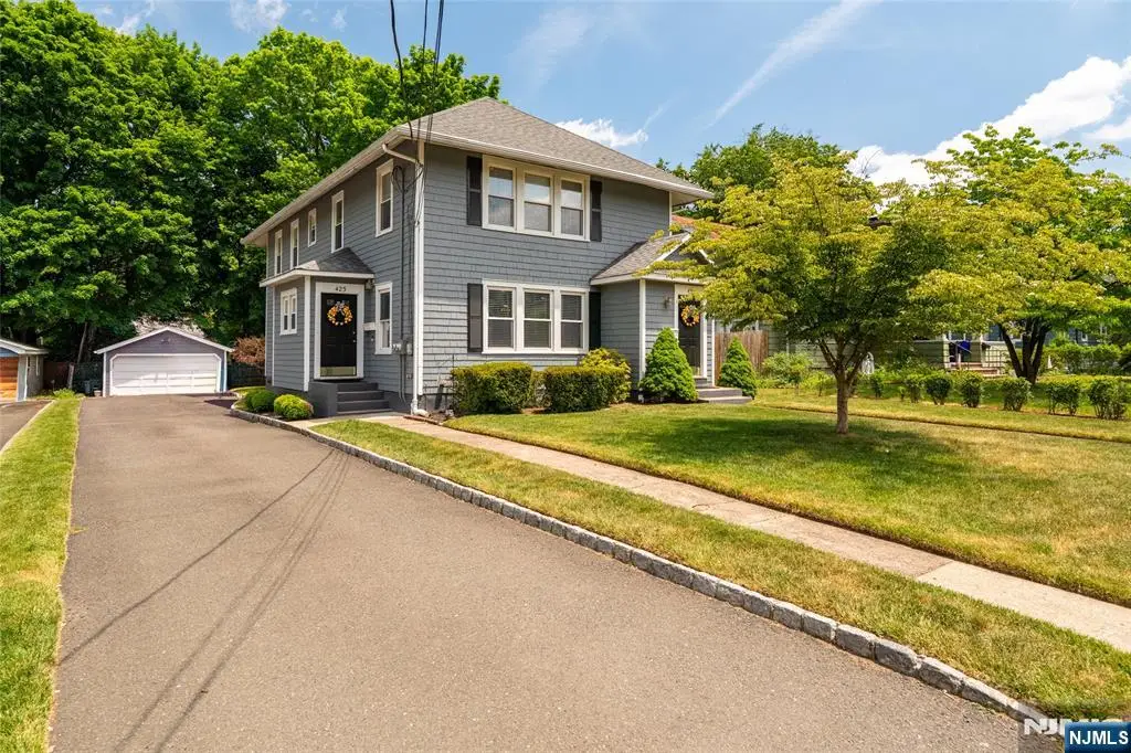 423 Closter Dock Road, Closter, NJ 07624 - #1