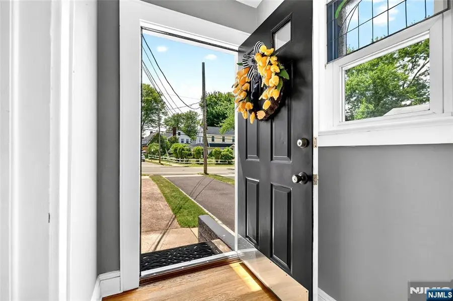 423 Closter Dock Road, Closter, NJ 07624 - #3
