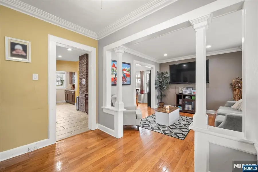 389 Colfax Avenue, Clifton, NJ 07013 - #3