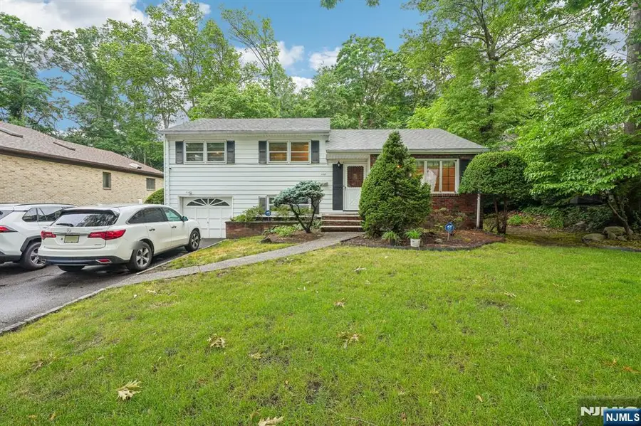 108 Morningside Road, Paramus, NJ 07652 - #2
