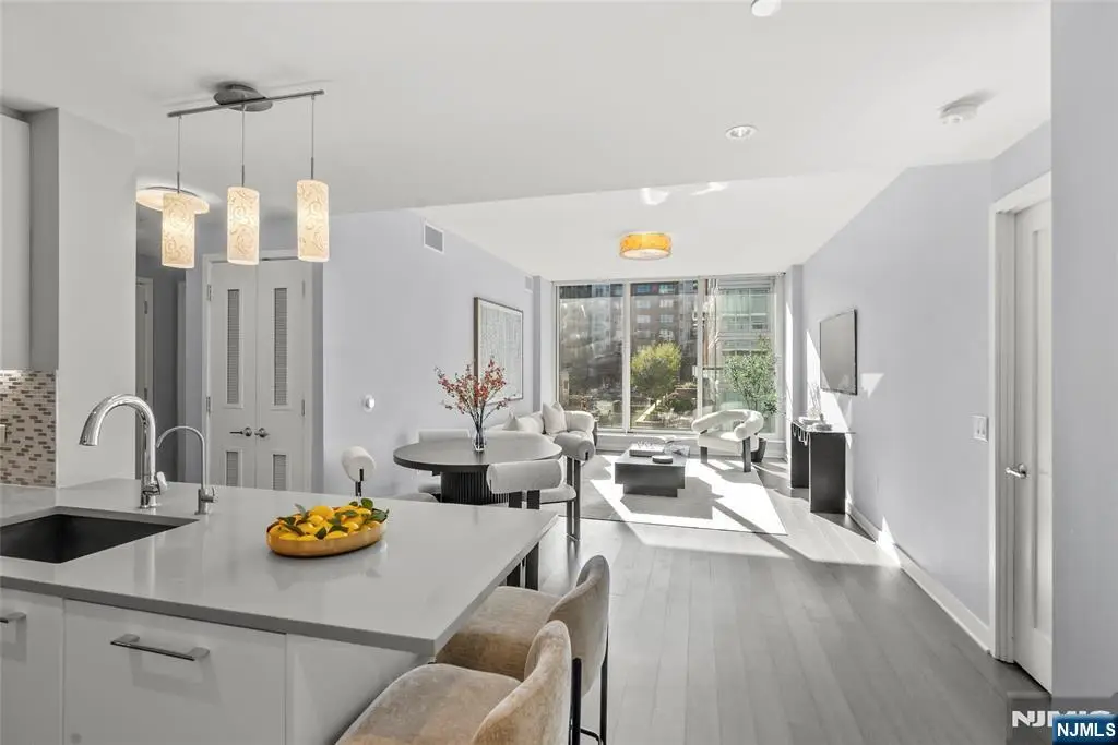 1200 Ave At Port Imperial 521, Weehawken, NJ 07086 - #1