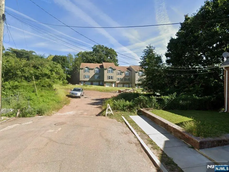66-68 Newton Place C0016, Irvington, NJ 07111 - #1