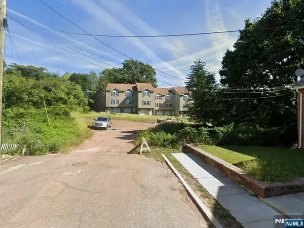68 Newton Place C0018, Irvington, NJ 07111