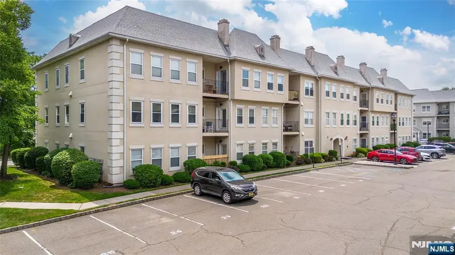 308 Brittany 308, Wayne, NJ 07470 - #2